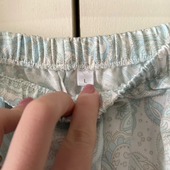 Miss Elaine Paisley & Lace Long Pajama Set in Size Large - Picture 6 of 8